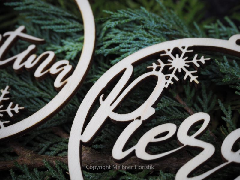 meissner-floristikAverage rating: 0 reviews Christbaumschmuck individualisiert Holz Namen