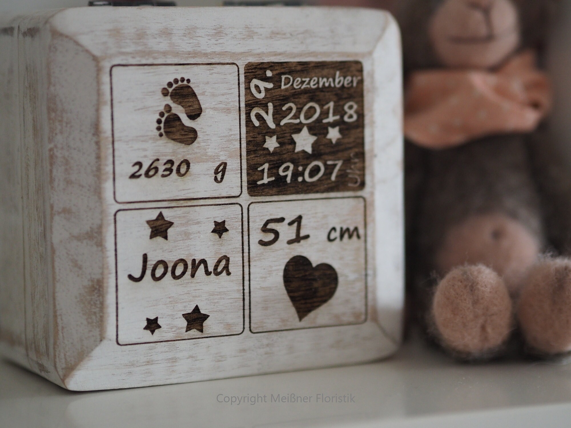 Geschenk zur Geburt, Holzkästchen mit Gravur, Baby Geschenk personalisiert