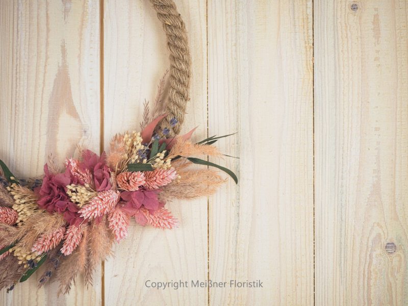 Hoop Loop Türkranz Flowerhoop Trockenblumen 25 cm Rosa Lavendel Hoop Loop Türkranz Flowerhoop Trockenblumen 25 cm Rosa Lavendel