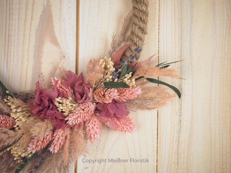 Hoop Loop Türkranz Flowerhoop Trockenblumen 25 cm Rosa Lavendel Hoop Loop Türkranz Flowerhoop Trockenblumen 25 cm Rosa Lavendel