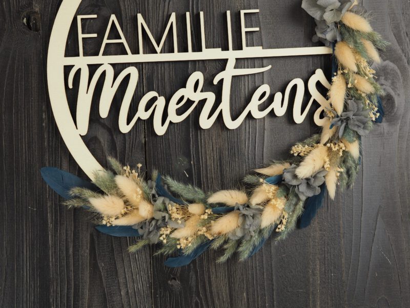 Namenschild Familie Türkranz Trockenblumen 28 cm individualisierbar