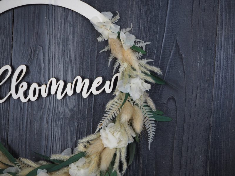 Namenschild Willkommen Türkranz Trockenblumen 28 cm individualisierbar