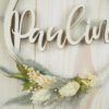 personalisiertes Namensschild aus Holz mit Trockenblumen  individualisiert verschiedene Durchmesser