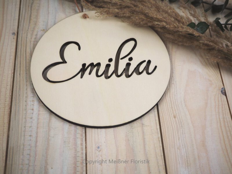 personalisiertes Namensschild Holz, Namensschild ausgestanzt