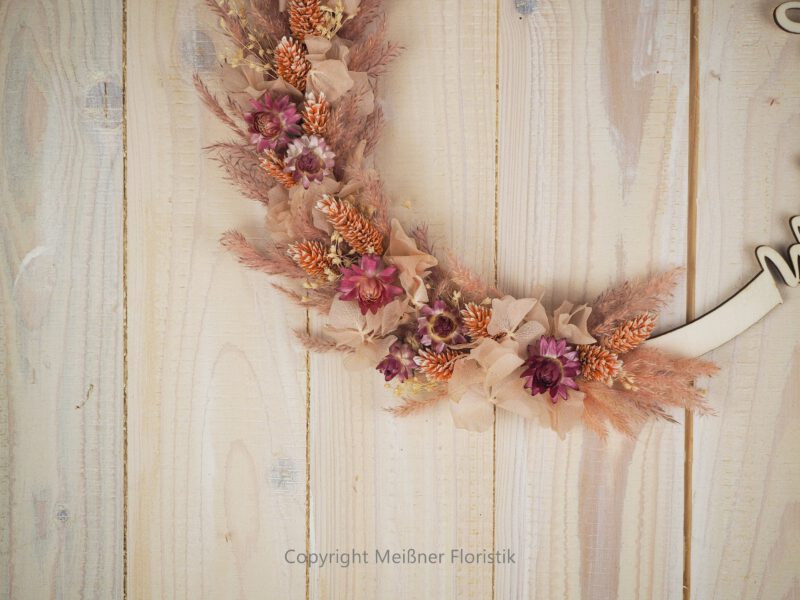personalisiertes Ring Lieblingsmama / Lieblingspapa aus Holz mit Trockenblumen rosa peach personalisiertes Ring Lieblingsmama / Lieblingspapa aus Holz mit Trockenblumen rosa peach