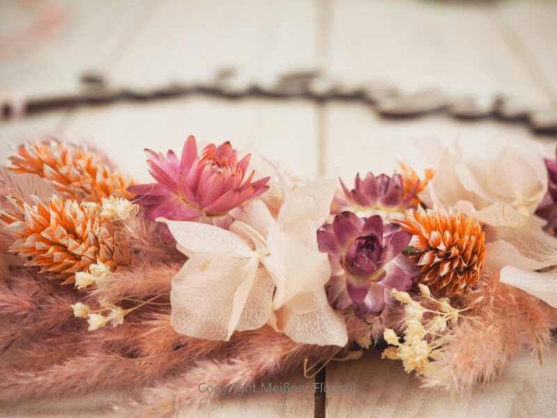 personalisiertes Ring Lieblingsmama / Lieblingspapa aus Holz mit Trockenblumen rosa peach personalisiertes Ring Lieblingsmama / Lieblingspapa aus Holz mit Trockenblumen rosa peach