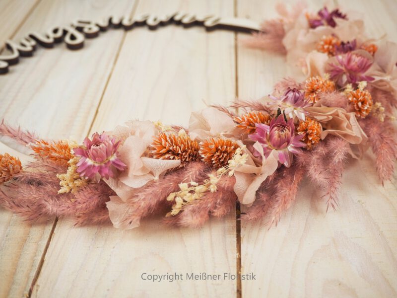 personalisiertes Ring Lieblingsmama / Lieblingspapa aus Holz mit Trockenblumen rosa peach personalisiertes Ring Lieblingsmama / Lieblingspapa aus Holz mit Trockenblumen rosa peach
