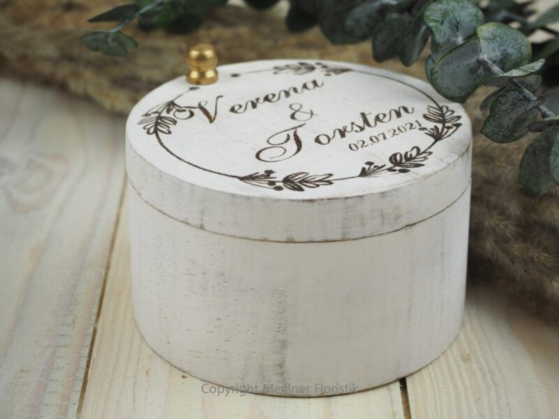 Personalisiertes Ringkissen, Ringkästchen graviert, Holz Ringkästchen weiß,