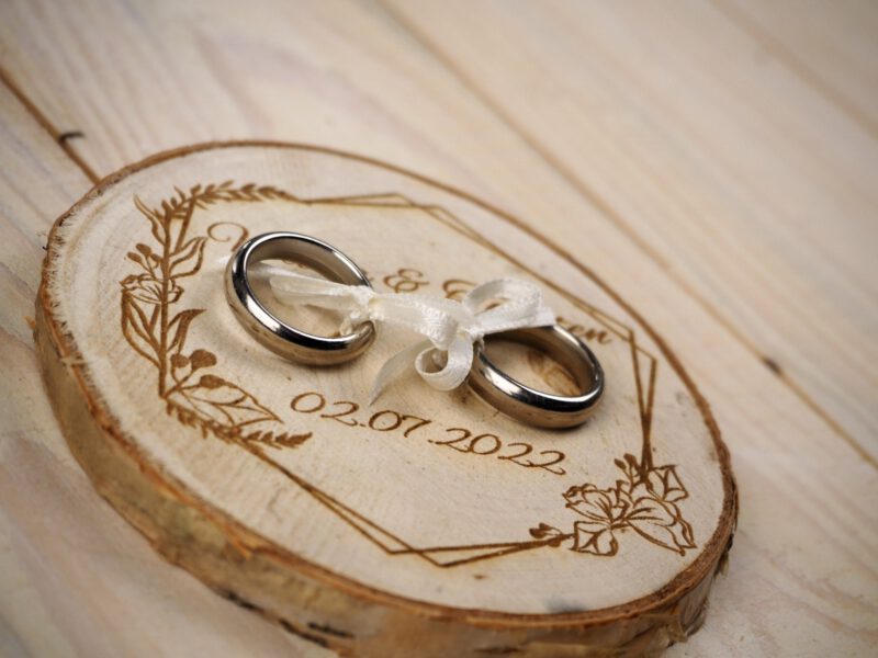 Ringkissen Holz Baumscheibe / Astscheibe vintage boho Ringkissen Holz Baumscheibe / Astscheibe vintage boho