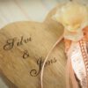 Ringkissen Holz Herz kupfer apricot personalisiert