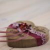 Ringkissen Holz Herz rosa beere bordeaux Trockenblumen