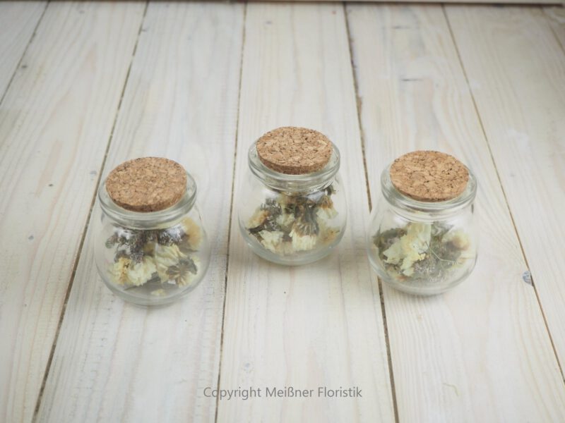 Trockenblumen gefüllte kleine Gläser 3 er Set creme weiß Trockenblumen gefüllte kleine Gläser 3 er Set creme weiß