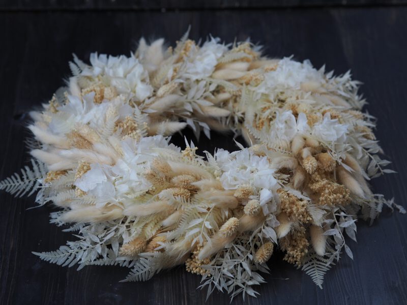 Trockenblumen Kranz weiß creme  ca. 40 cm