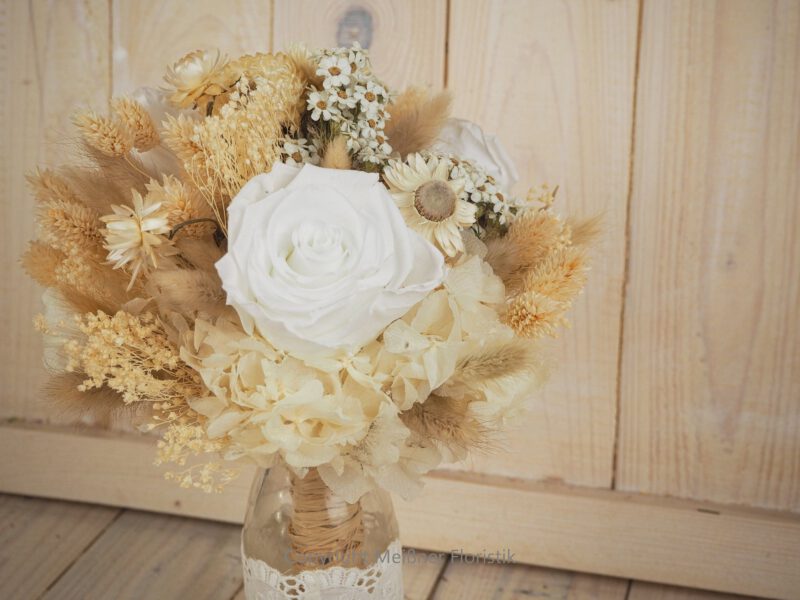 Trockenblumenstrauß Trockenblumen Strauß Trockenblumenstrauß Trockenblumen Strauß
